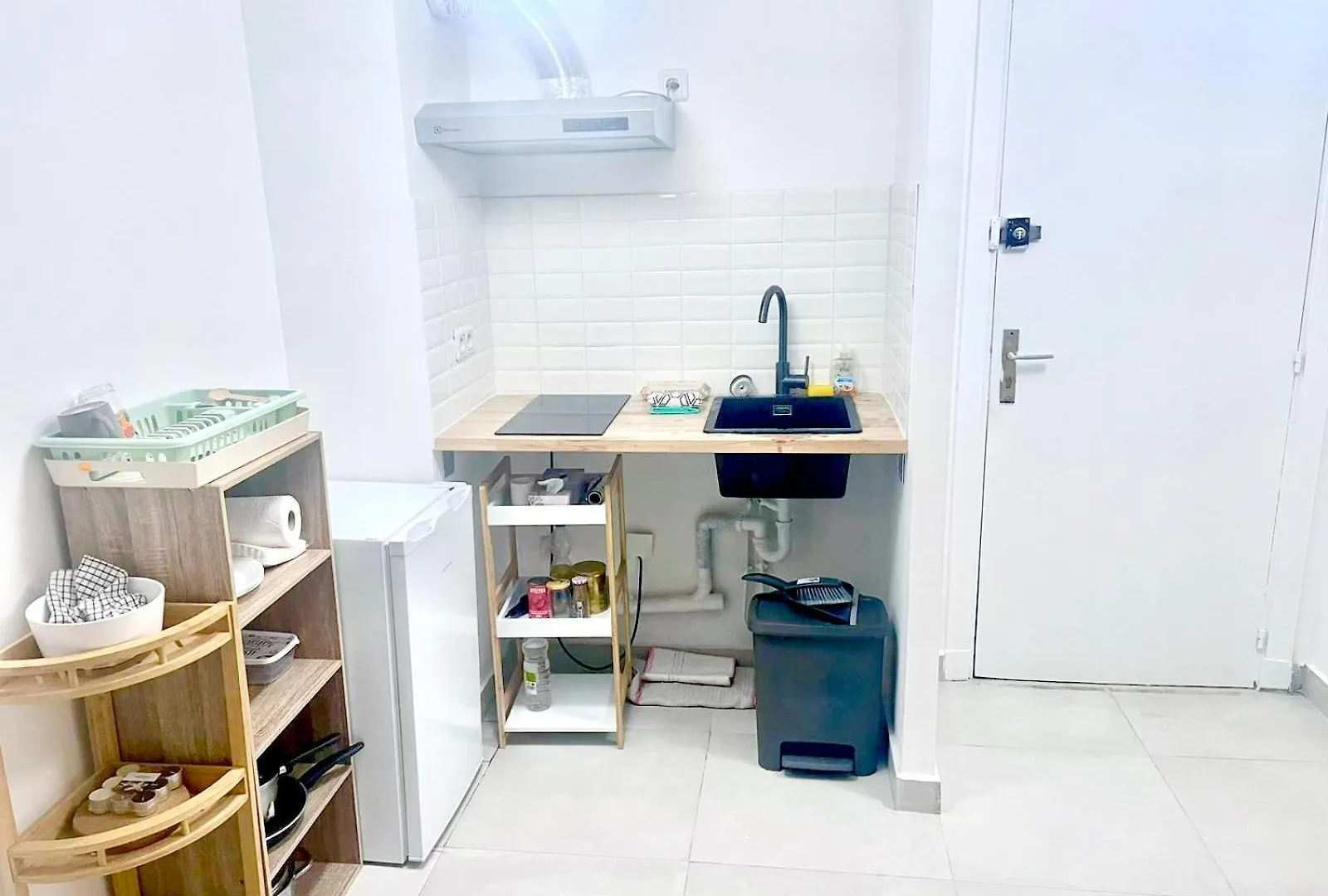 Le Petit Canotier Paris Apartment