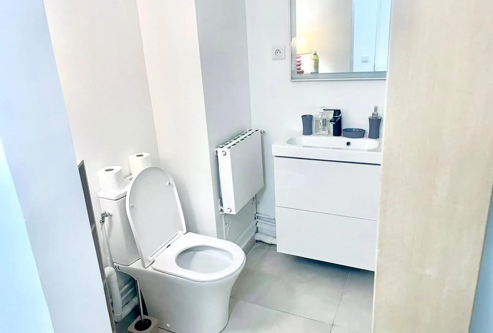 Le Petit Canotier Paris